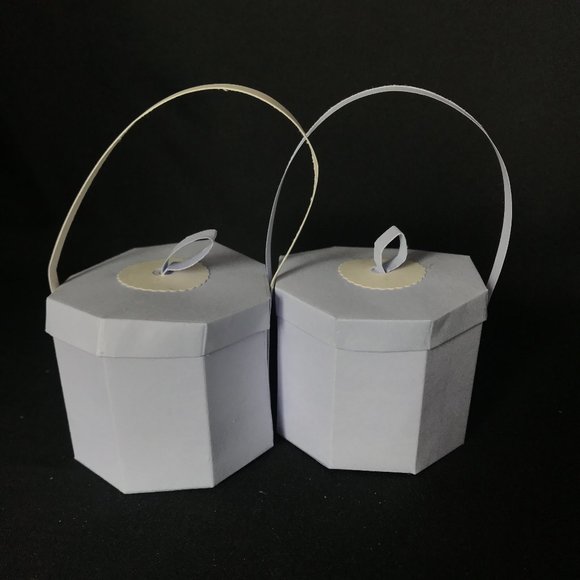 Cupcake Wrappers | Cookie Boxes - Picture 1 of 3